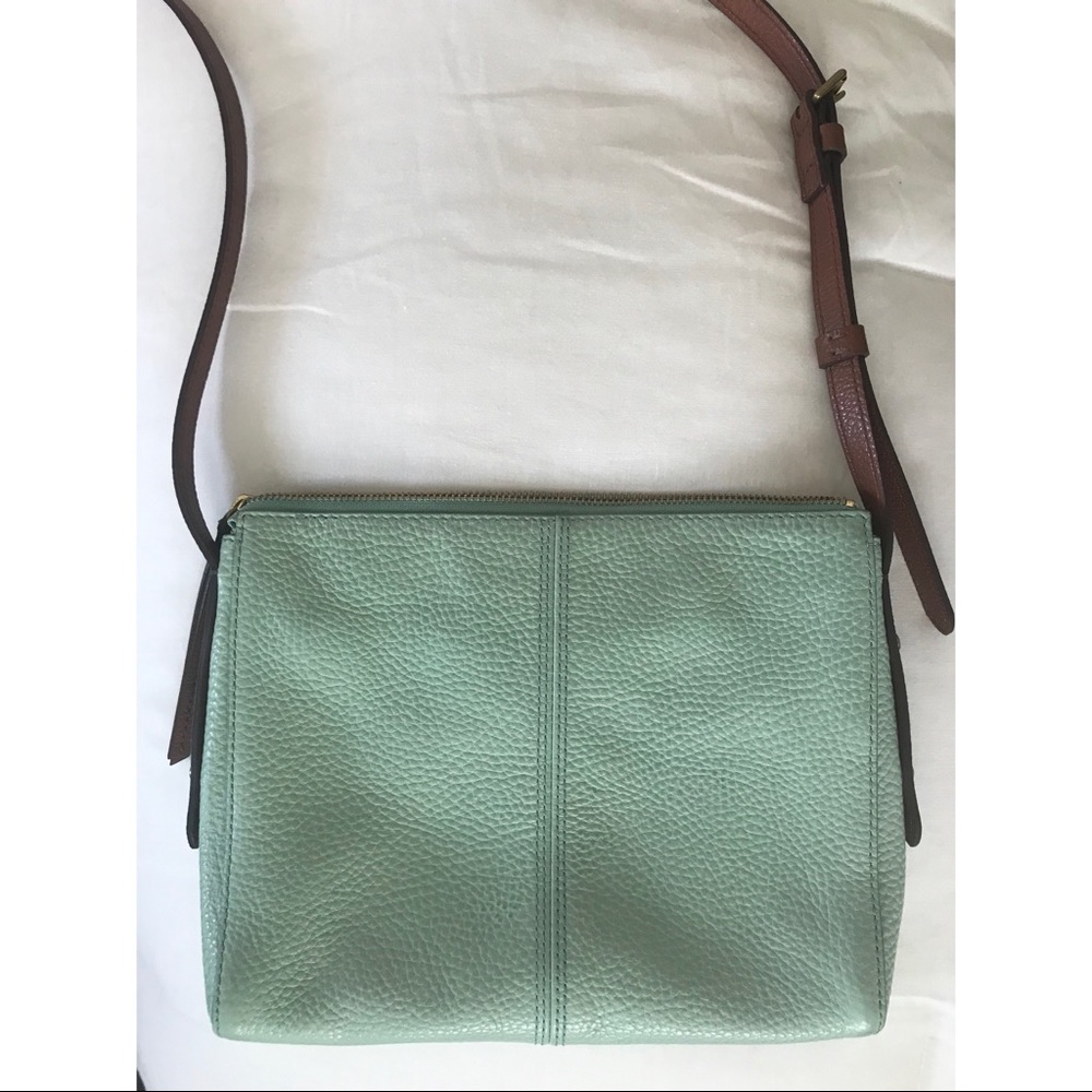 Teal Fossil crossbody purse - Picture 3 of 7